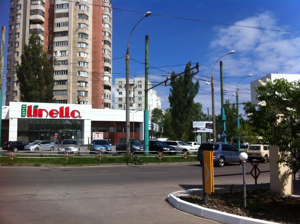 Apartment Miorita Chisinau Exterior foto